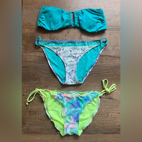 Mossimo Supply Co. Teal Bikini Set with bonus bottoms. Size Small. - Picture 1 of 16